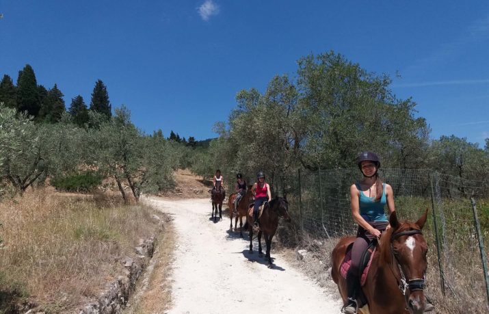 Passeggiata a cavallo