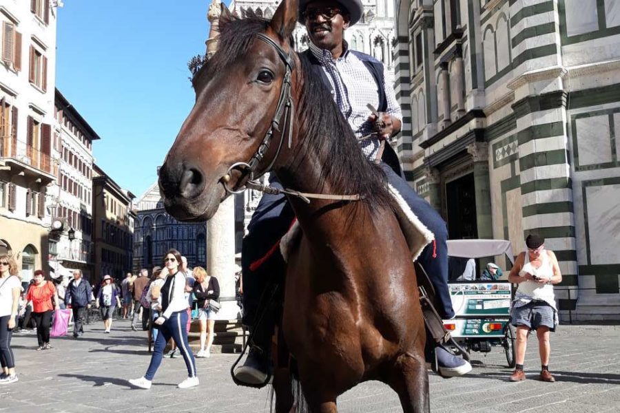 (Italiano) La BBC a Firenze per un documentario sui Medici con uno dei nostri cavalli!